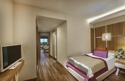 Okurcalar Hotel | Botanik Platinum Hotel
