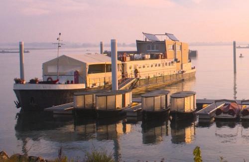 Kinrooi Cama Y Desayuno | Botel Ophoven