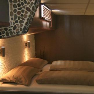 Kinrooi Cama Y Desayuno | Botel Ophoven