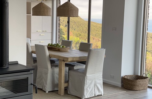 Killcare Heights Casa | Bouddi Ocean View Hideaway, 3 bedrooms