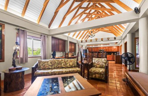 Caribbean Way Casa | Bougainvilla