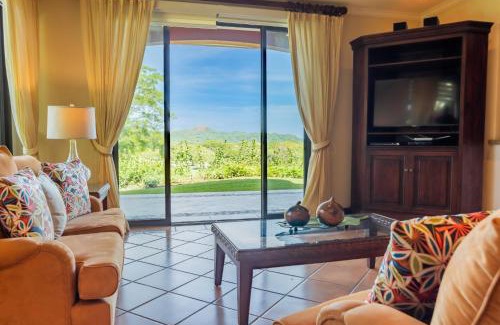 Brasilito Apartamento | Bougainvillea 5102 Luxury Apartment - Reserva Conchal