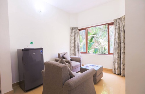 Aguada Fort Area Casa | Bougainvillea Guest House