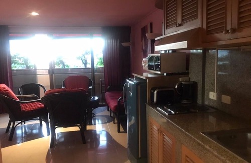 Kata Hotel | Bougainvillea Terrace House