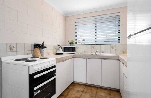 Victory Heights Casa | Boulder 3-bed, parking, garden. Ideal for hikers. Kalgoorlie Airport 1 km.
