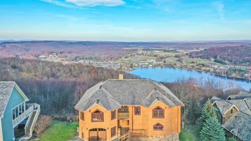 McHenry Casa | Boulder Heights