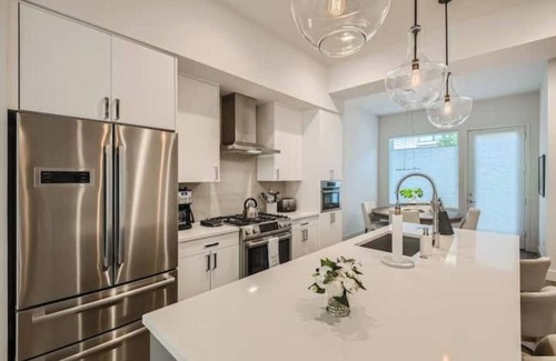 Steel Yards Casa | Boulder Luxury Modern Furnished Townhouse