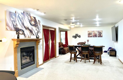 Rib Mountain Casa | Boulder Ridge Estate: walk to Granite Peak Ski Resort