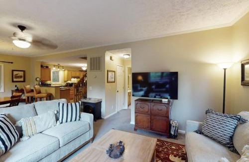 Boone Casa | Boulder Ridge Hideaway