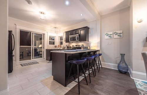 Quidi Vidi Casa | Boulevard House | Quidi Vidi Lake | Parking