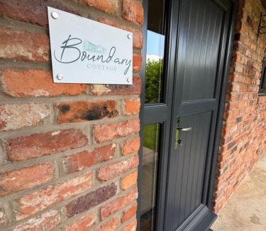 Pickering Casa | Boundary Cottage