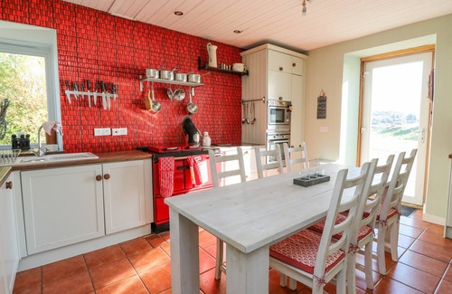 Morar Cabaña | BOURBLACH, family friendly, character holiday cottage in Mallaig