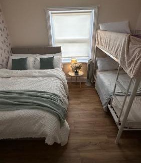 Boscombe Apartamento | Bournemouth Sandy Beach 8-12 max, 4 double beds, bunk bed, 2 foam floor mattress, 2airbed