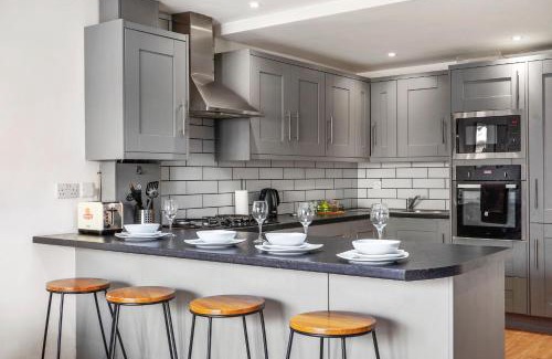 Staple Hill Apartamento | Boutique 2 Bed Bristol Abode - Parking - Garden