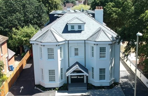 Rushmoor District Apartamento | Boutique Apartments by Viridian Apartments