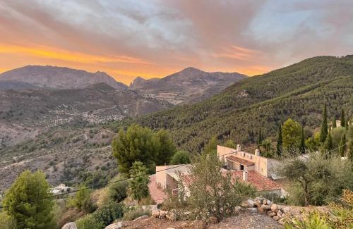Alcaucín Cama Y Desayuno | Boutique B&B El Refugio