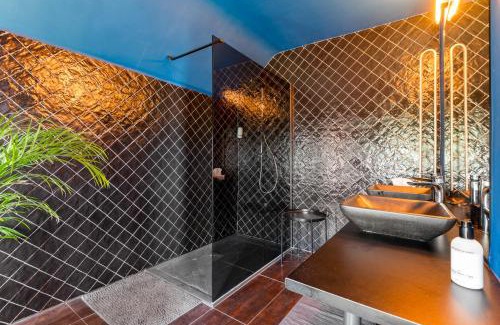 Zurenborg Apartamento | Boutique Baron Osy Suites Blue & Third