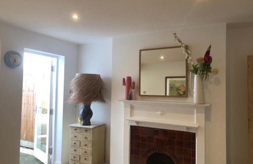Chichester Casa | Boutique City Centre Home