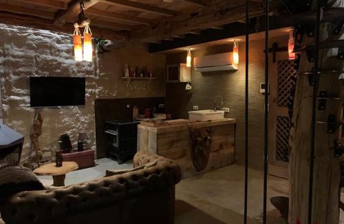 Erezee Cabina | Boutique Cottage - Sauna and Jacuzzi - El Clandestino