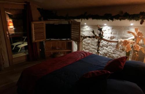 Erezee Cabina | Boutique Cottage - Sauna and Jacuzzi - El Clandestino