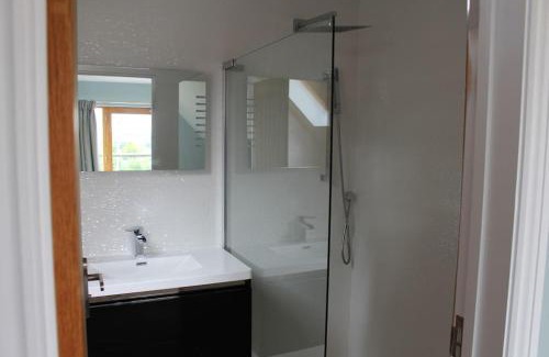 Wilby Apartamento | Boutique double room with country village views