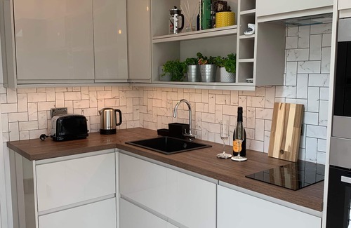 Ludlow Cabaña | Apartamento boutique con terraza y vistas.