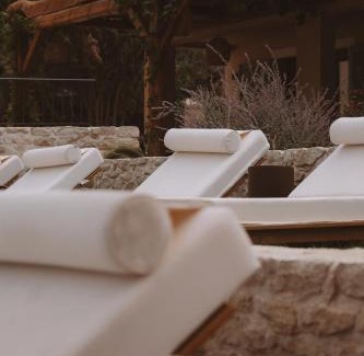 Saint-Florent Hotel | Boutique Hôtel Responsable et Restaurant Basgi Basgi