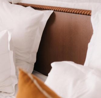 Saint-Florent Hotel | Boutique Hôtel Responsable et Restaurant Basgi Basgi