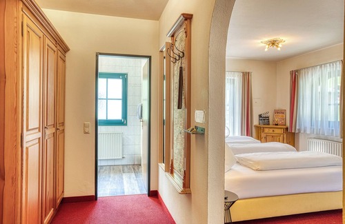 Saalbach-Hinterglemm Hotel | Boutique house happYellow