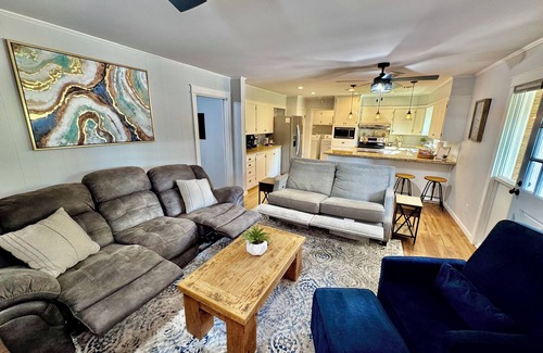 Abilene Casa | Boutique Home-Cozy, Clean, Comfy, 3/2 Abilene, Sleeps 6, near ACU, King