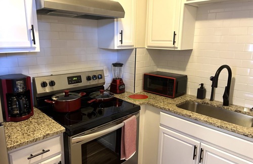 Southbank Casa | Boutique Home in Jax City