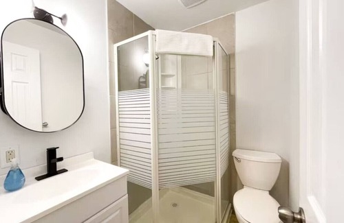 Thunder Bay Apartamento | Boutique Hotel #5 - 2 Queen beds