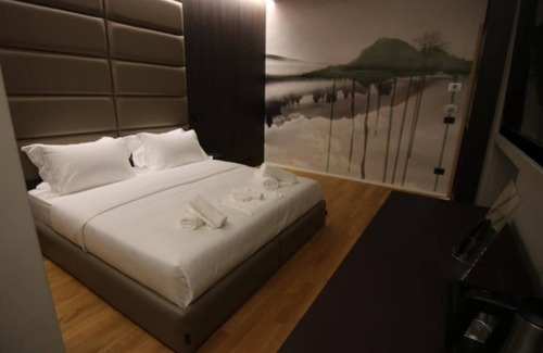 Tirana Hotel | Boutique Hotel Adelar