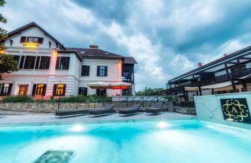 Balatonfured Hotel | Boutique Hotel Annuska