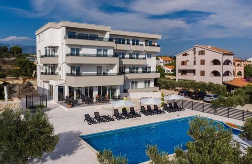 Novalja Hotel | Boutique Hotel IVY'Z