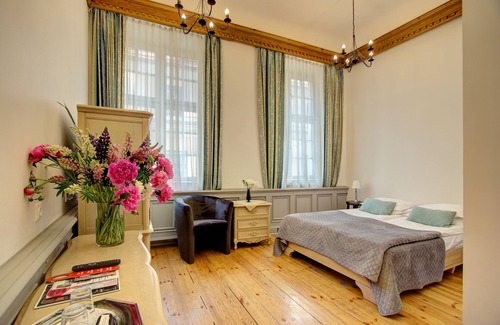 Old Town Hotel | Boutique Hotel KRISTOFS