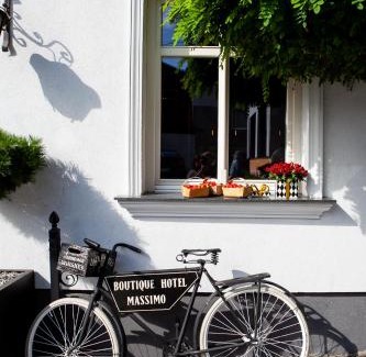 Namestovo Hotel | Boutique Hotel Massimos
