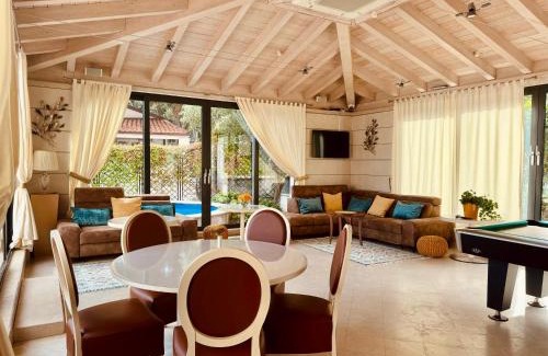 Pjescana Uvala Cama Y Desayuno | Boutique Hotel Oasi