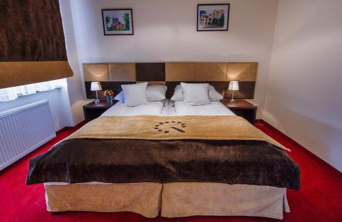 Srodmiescie Apartamento | Boutique Hotel's II Rewolucji