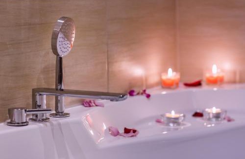 Srodmiescie Apartamento | Boutique Hotel's II Rewolucji