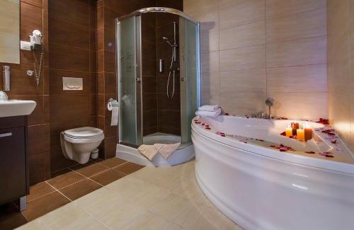 Srodmiescie Apartamento | Boutique Hotel's II Rewolucji