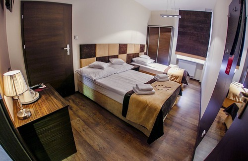 Srodmiescie Hotel | Boutique Hotel’s II Rewolucji
