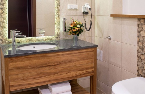 Fabryczna Hotel | Boutique Hotel's Kwiska / Legnicka