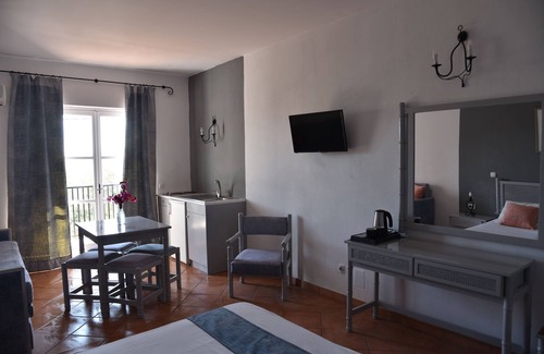 Livadia Hotel | Boutique Hotel Tilos Mare