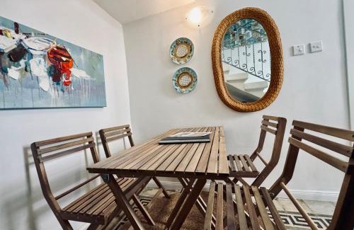 Hamrun Casa | Boutique House Near Valletta - 2 Stylish Double Bedrooms with Bathrooms, WiFI & Amenities - Non Sharing