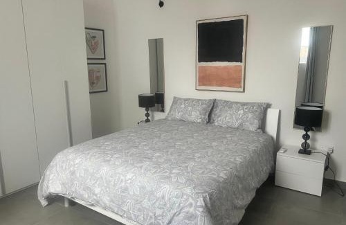 Hamrun Casa | Boutique House Near Valletta - 2 Stylish Double Bedrooms with Bathrooms, WiFI & Amenities - Non Sharing