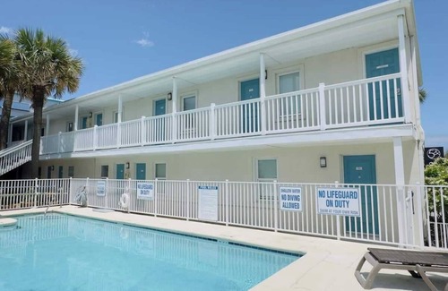 Downtown Myrtle Beach Apartamento | Boutique on the beach, Studio #107 + Pool