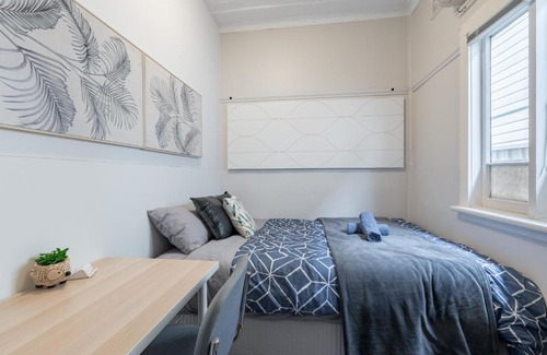 Mascot Casa | Boutique Private Rm 7 Min Walk to Sydney Domestic Airport - SHAREHOUSE 109R4