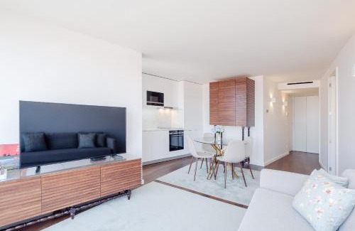 Foz do Douro Apartamento | Boutique Rentals- Bliss By The Sea Apt- Ocean views in Foz Beach