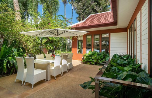 Pa Klok Villa | Boutique Resort Private Pool Villa